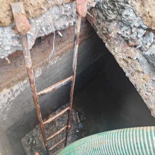 Mathrusath-septic-tank-services-gallery36.jpg