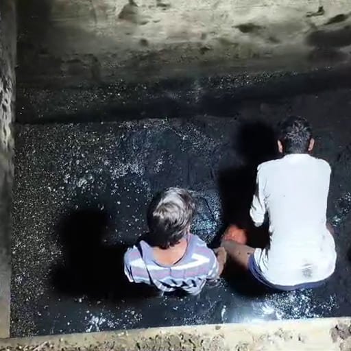 Mathrusath-septic-tank-services-gallery6.jpg